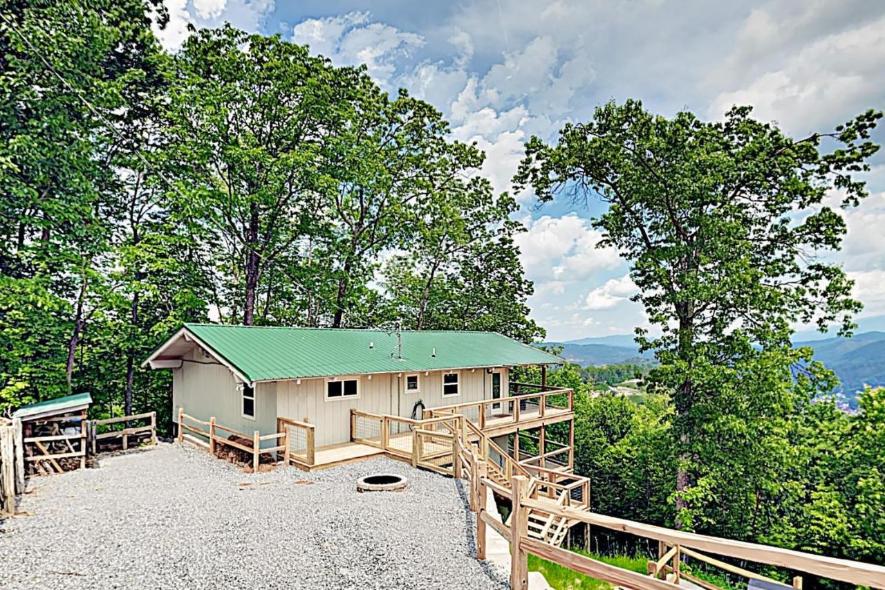 Stone Cabin Gatlinburg Exterior photo